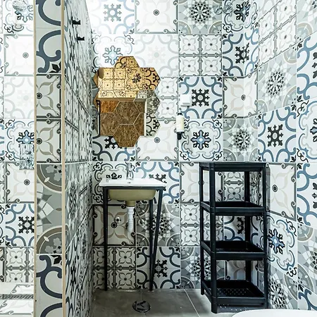 Arbutus Bed And Bar Portimao